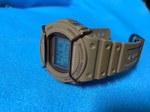 CASIO G-SHOCKカシオ　GショックDW-5700PTほぼ新品