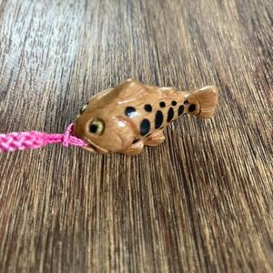 ヤマメ魚　木製　木工雑貨　ストラップ　キーホルダー　ハンドメイド　山女魚　ミニ　木製雑貨