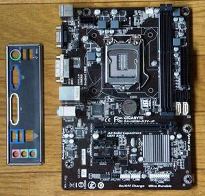 GIGABYTE製マザーボード　GA-H81M-D3V-JP (LGA1150)