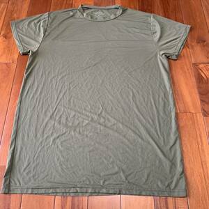 沖縄 米軍放出品 TACTICAL T-SHIRTS 無地 半袖 Tシャツ トレーニング ランニング 筋トレ スポーツ OD MEDIUM (管理番号MN44)