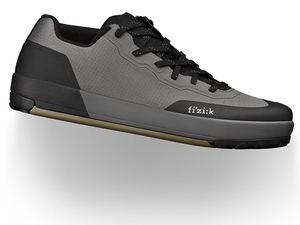 ●☆新品未使用品/FIZIK(フィジーク)//シューズ//Gravita VERSOR X6 FLAT [39.0 GRX6VTF1K 7085 , 25.0cm]GR/MUD//r9385●☆