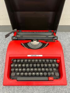 t☆ヴィンテージ スペイン製 タイプライター オリベッティ olivetti 112 オリベッティ 赤　