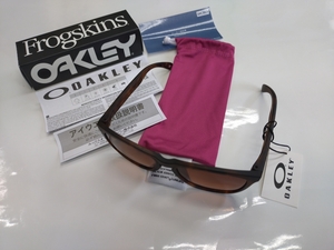 ☆オークリー☆OAKLEY☆サングラス ☆FLOGSKINS(A)アジアンフィット☆9245D1☆正規品☆未使用☆フロッグスキンズ☆PRIZM BROWN GRADIENT☆