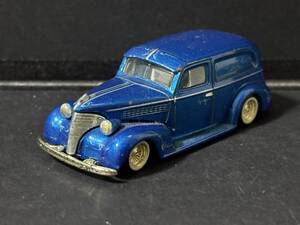 Revell 1939 Chevy SEDAN DELIVERY LOWRIDER レベル シェビー シボレー セダン デリバリー ローライダー 1/64 アメ車 ミニカー ピンスト/DU