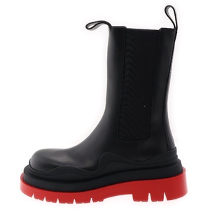 BOTTEGA VENETA ボッテガヴェネタ Black Leather Lug Boot ブラックレザー ラグブーツ ブラック/レッド