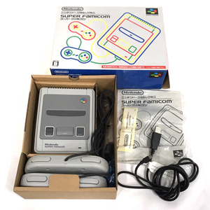 任天堂 ニンテンドー クラシックミニ スーパーファミコン CLV-301 外箱付 ゲーム関連用品