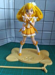 現状 スマイル プリキュア キュアピース フィギュア 黄 塗装ハガレ Pretty Cure! Smile PreCure Cure Peace figure