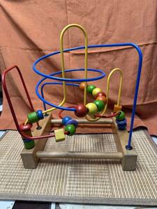 マルハタアミー ビーズコースター ラウンドアバウト知育玩具 木製玩具 木のおもちゃ