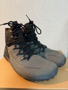 VIVOBARFOOT TRACKER DECON FG2 JJF M OBSIDIAN/DARK SHADOW サイズ41