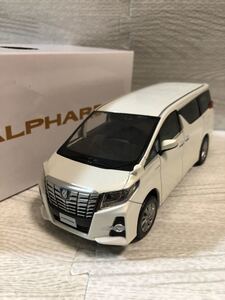 1/30 トヨタ 新型アルファード ハイブリッド 前期 カラーサンプル ミニカー 非売品　ラクジュアリーホワイトパールクリスタルシャイン