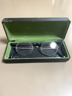 OLIVER GOLDSMITH　オリバーゴールドスミス