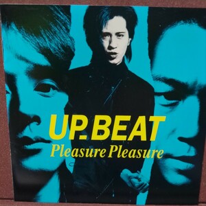 ■T15■　UP-BEAT のアルバム「Pleasure Pleasure」ブックレットに軽微な書き込みあり。