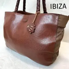 イビザ IBIZA A4サイズ イノシシチャーム付きレザー×ナイロントートバッグ