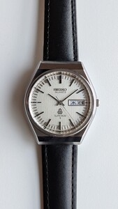 稼働 希少 箱付 セイコー SEIKO SUPERIOR セイコー スーペリア 4883-8001 クォーツ メンズ SS サファイヤガラス 新品ベルト 腕時計 1977年