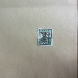 (8) 産業図案切手 『選挙証票農婦』2円 未使用一枚【送料84円】