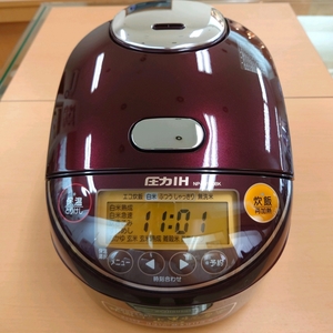 象印 圧力IH炊飯ジャー 極め炊き 5.5合 NP-ZV100BK ボルドー 日本製