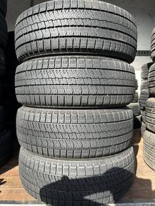 215/60R16 95Qブリヂストン/VRX2 18年製 スタッドレス 4本セット