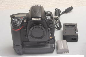 ニコン Nikon D700 バッテリーグリップ 付き 訳あり
