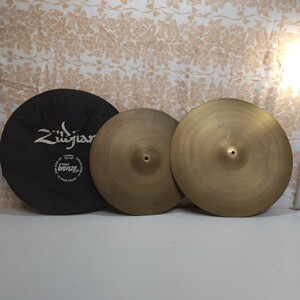 楽器　 Zildjian 　シンバル 　ドラム　　ケース付き　2枚セット　 MEDIUM HEAVY　RIDE