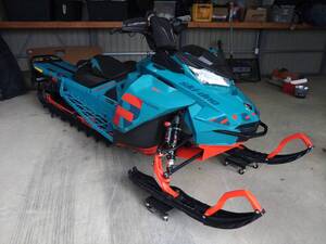 北海道札幌 SKIDOO FREERIDE 165 スノーモービル フリーライド