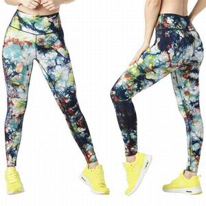 【正規品・新品】Mサイズ★ZUMBA・ズンバ★WorldwideTie-DyeHigh Waisted Ankle Leggings