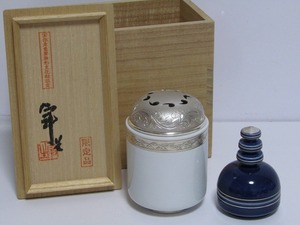 DE17-9185[NAK] 人間国宝 加藤卓男 本人作「雅」香炉 香合 限定品 共箱 共布 栞 茶道具