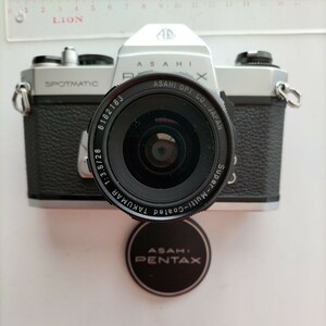 アンティーク、レトロなPENTAX SPOTMATIC SP-2　ペンタックス　スポーツマチック、フィルム一眼レフカメラです