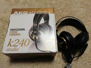 AKG モニターヘッドホン K240 STUDIO セミオープンエアー型 スタジオヘッドホン 中古品