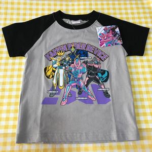 100サイズ　『仮面ライダーリバイス』半袖Ｔシャツ