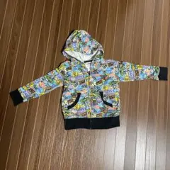 95㎝　パーカー　キッズ　子ども服　上着　柄物　アウター