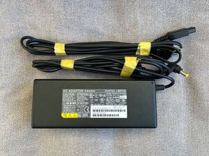 富士通 FUJITSU ACアダプタ 電源 SEC165P2-19.0 入力 100/240V 出力 19V/7.9A 通電確認済み