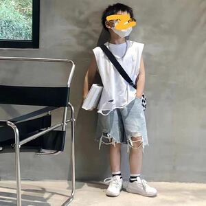 キッズ 子供服 2点セット Tシャツ+ショートパンツ カジュアル 男の子 春夏 ゆったり 可愛い ノースリーブ 薄手 夏 KSFB044（2色90-150）