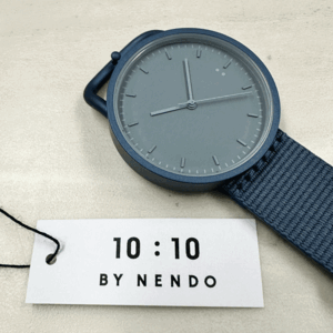 【未使用・アウトレット処分品】　10:10 BY NENDO　buckle COLORS　buckle006　Blue　クォーツ　36mm　佐藤オオキ　デザイン時計