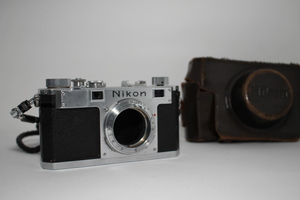 ★訳あり大特価★ NIKON S ボディ #L210