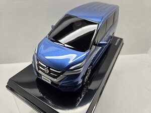 1/24 日産 セレナ ハイウェイスター C27系 前期 1:24 NISSAN SERENA シャイニングブルー(PM)非売品 カラーサンプル 入手困難 専用ケース付