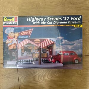 Revell monogram1/24 Highway Scenes 37Ford w/Die-CutDiorama Drive-in(シュリンク封印未開封)ジオラマシーン、 レベル