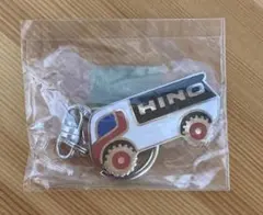 日野自動車　ダカール　キーホルダー　非売品