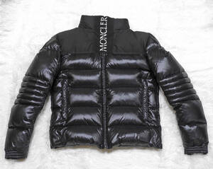 【極美品】MONCLERモンクレール BRUEL ダウンジャケット ブラック SIZE 1 ★カバー・ハンガー・替ボタン付き ★全国送料無料♪