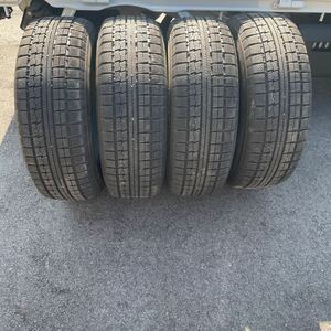 215/65R16 TOYO トランパス　mk4α スタッドレス（中古品） 4本