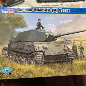 ドイツ計画戦車 VK4502（P）V （1/35スケール ファイティングヴィークル 82444）