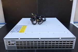 Cisco 8102-64H-O 64 ポート 8000 シリーズルーター/FAN-2RU-PI-V2 ファンモジュール/PSU650W-ACPI 650W 電源 341-101257-01 .G4999