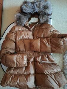 ★MONCLER２２/２３AW最後のリアルファーBOED国内購入★1度着用★定価40万