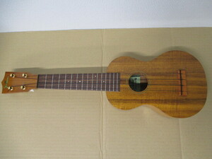 Famous ウクレレ FS-5 弦楽器 Ukulele 楽器 激安1円スタート