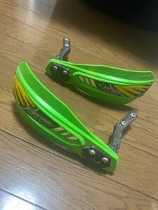 サイクラ　ハンドガード　中古　kx250x kx450x crf250rwr250fktm250excyz250x yz125xyz250fxに