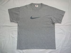 ☆ 90s ビンテージ NIKE ナイキ モノトーン スウォッシュ ロゴ Tシャツ sizeL グレー ☆USA古着 センター ビッグ スウッシュ 80s オールド