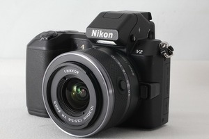 ◆極上美品◆ニコン Nikon 1 V2 標準ズームレンズキット ブラック ストラップ付◇ME43589