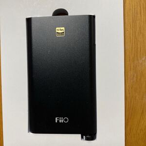 ffioポータルアンプ　Q1 MarkII Fiio ポータブルヘッドホンアンプ