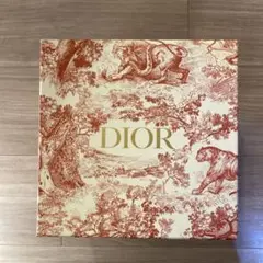 Dior ギフトボックス 動物模様