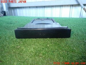 2UPJ-13697810]ランクル80系(FZJ80G)ドリンクホルダー 中古