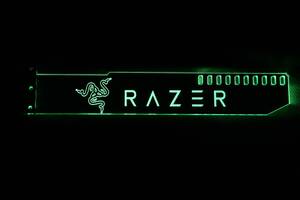 RAZER グラフィックカードステー 4ピンRGB